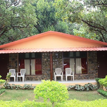 Krishna Wilderness Retreat Hotel Ramnagar  Exterior photo