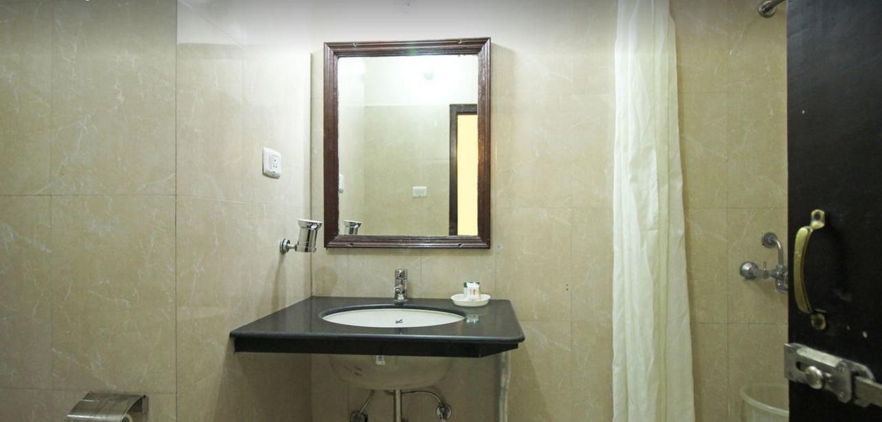 Krishna Wilderness Retreat Hotel Ramnagar  Exterior photo
